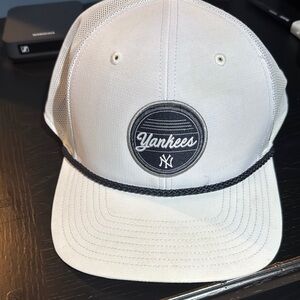 White Yankees Baseball Cap